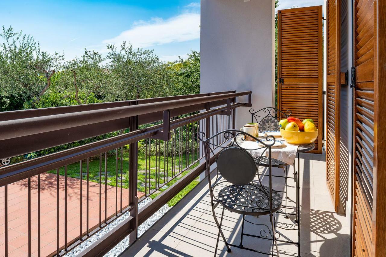 Apartmán Casa Claire Bardolino Exteriér fotografie